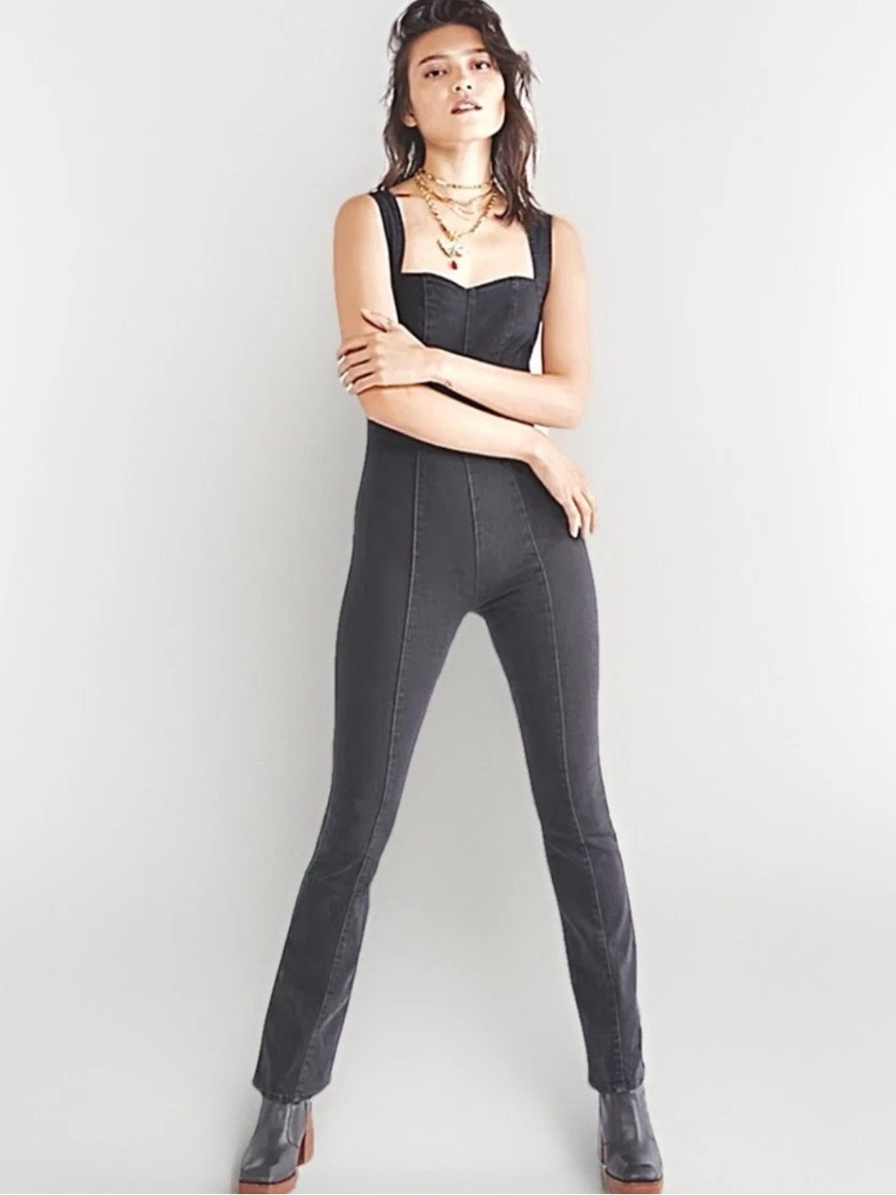 Free People We The Free NWOT Light My Fire Charcoal Black Jumpsuit Overalls, Med - Picture 7 of 12